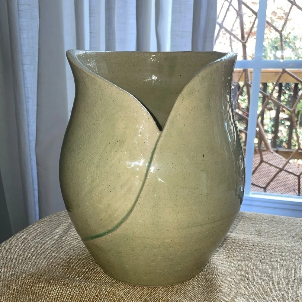 Vintage Art Pottery Ceramic Handmade Vase Signed